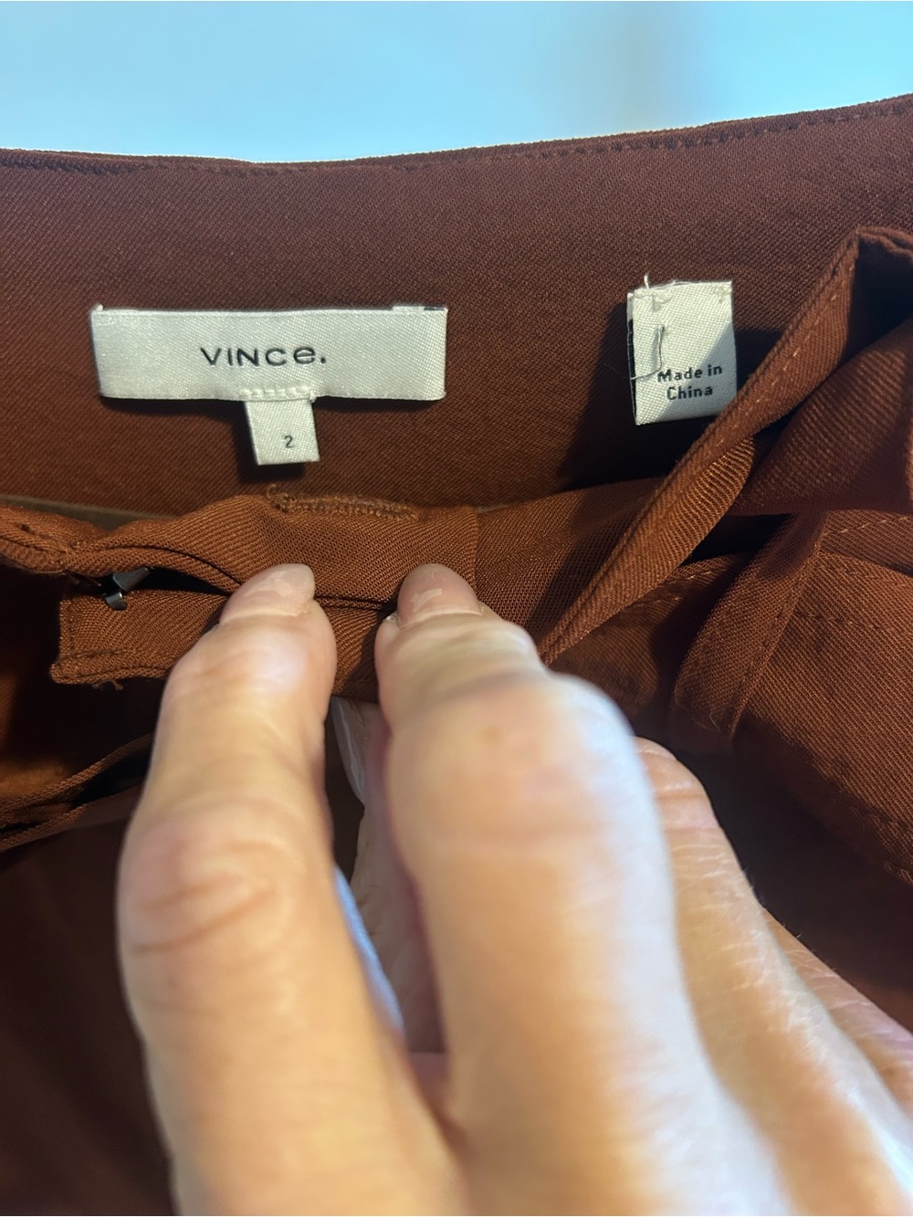 NEW Vince High Rise Belted Wide Leg Culottes in the shade Rust Sz 2 - Picture 10 of 11